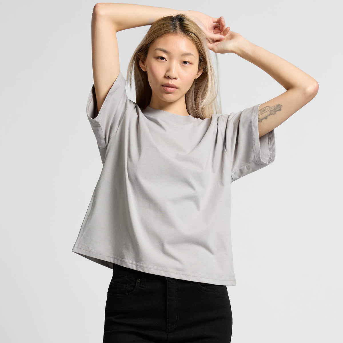 Roost Cycles Womens Martina Tee