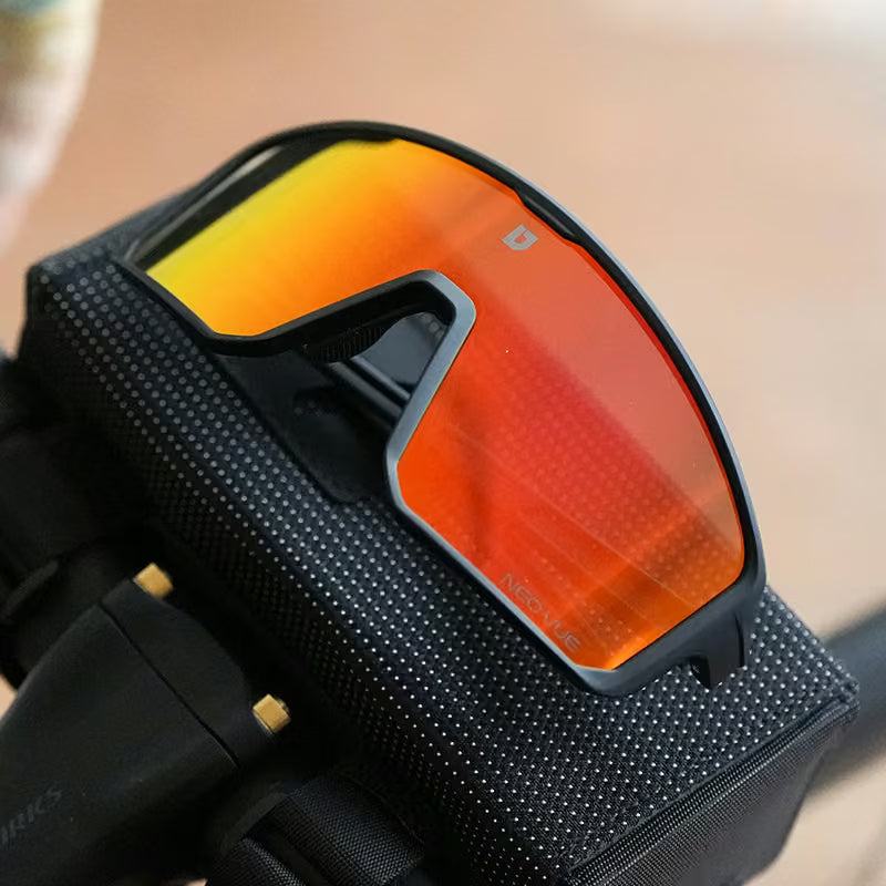 ULAC Neo Vue LUFT Black / Rally Red plus Clear