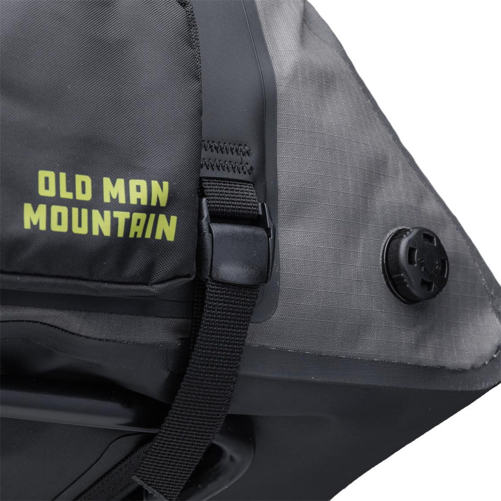 OMM-Atlas-12L-Close(1)
